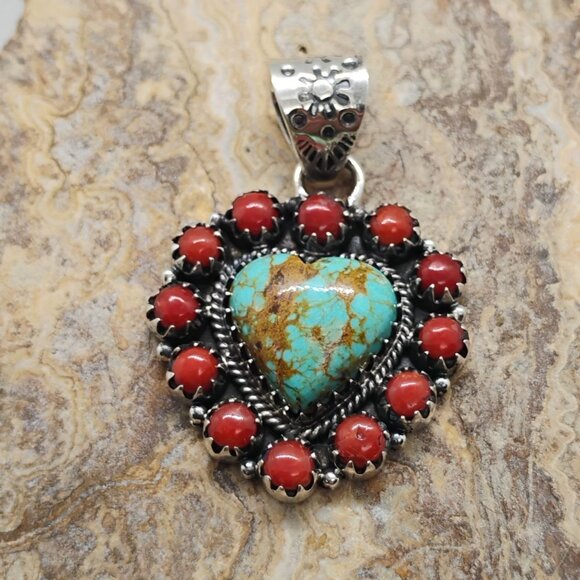 Southwest Turquoise Heart Stone Snake Eye Red Coral Stone Cluster Pendant - Picture 1 of 6